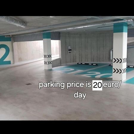 Happy Inn Presidential, Self Check-In, Parking In The Underground Garage Vilnius Bagian luar foto