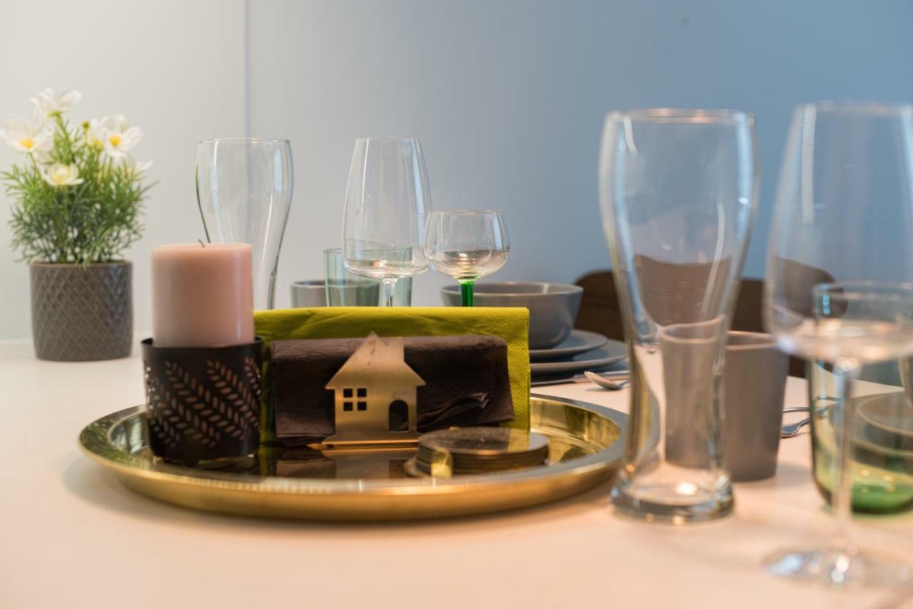 Happy Inn Presidential, Self Check-In, Parking In The Underground Garage Vilnius Bagian luar foto