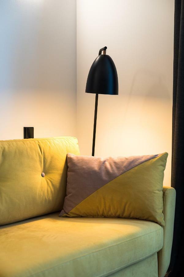 Happy Inn Presidential, Self Check-In, Parking In The Underground Garage Vilnius Bagian luar foto